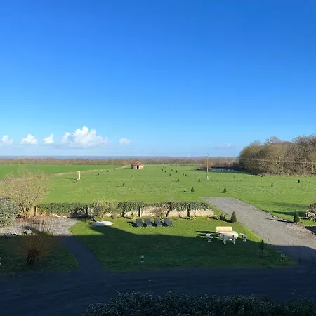 Apartmán - Les Combles Du Chateau Des Marais - Avec Vue Sur Le - Pour 2 A 5 Personnes Saint-Philbert-de-Grand-Lieu