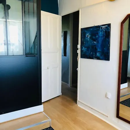 - Les Combles Du Chateau Des Marais - Avec Vue Sur Le - Pour 2 A 5 Personnes Apartmán Saint-Philbert-de-Grand-Lieu