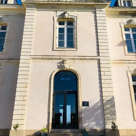 - Les Combles Du Chateau Des Marais - Avec Vue Sur Le - Pour 2 A 5 Personnes