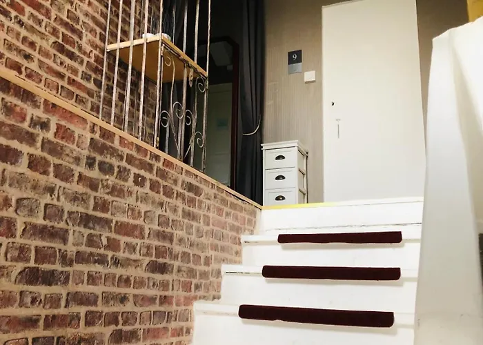 - Les Combles Du Chateau Des Marais - Avec Vue Sur Le - Pour 2 A 5 Personnes Apartamento *